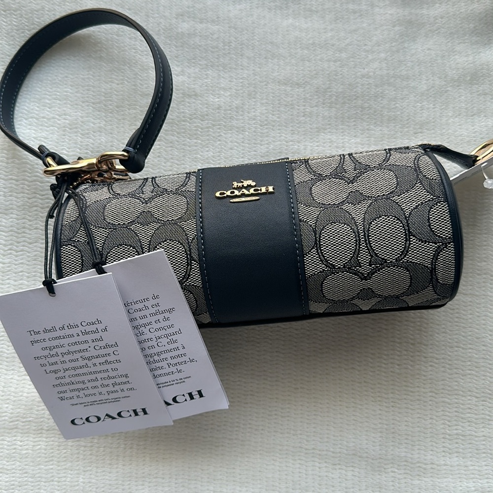 NWT Coach Nolita Barrel Bag In Signature Jacquard - Picture 5 of 11